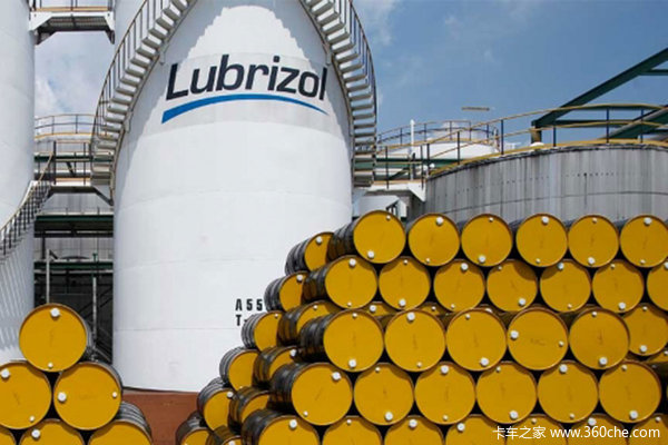 Four oligarchs who monopolize 90% of lubricating oil additives in the world