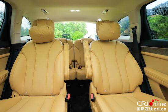 Family car new experience AITO ask the world M7 Shanghai owners officially delivered _fororder_image002